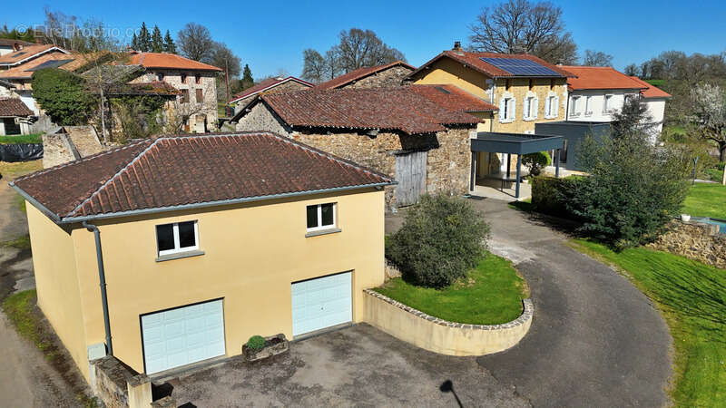 Maison à SAINT-VICTURNIEN