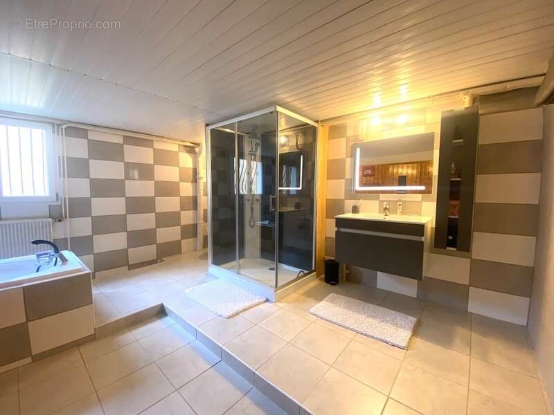 Maison à AIRE-SUR-L'ADOUR