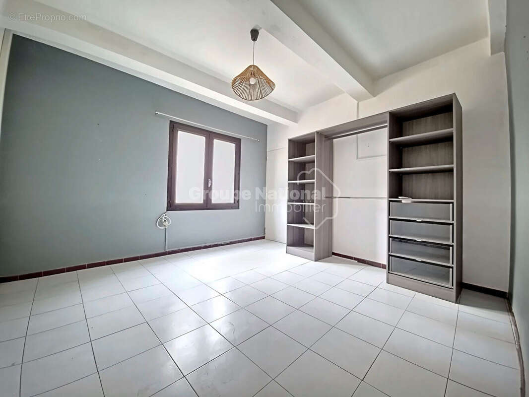 Maison à SAINT-NAZAIRE-DE-PEZAN