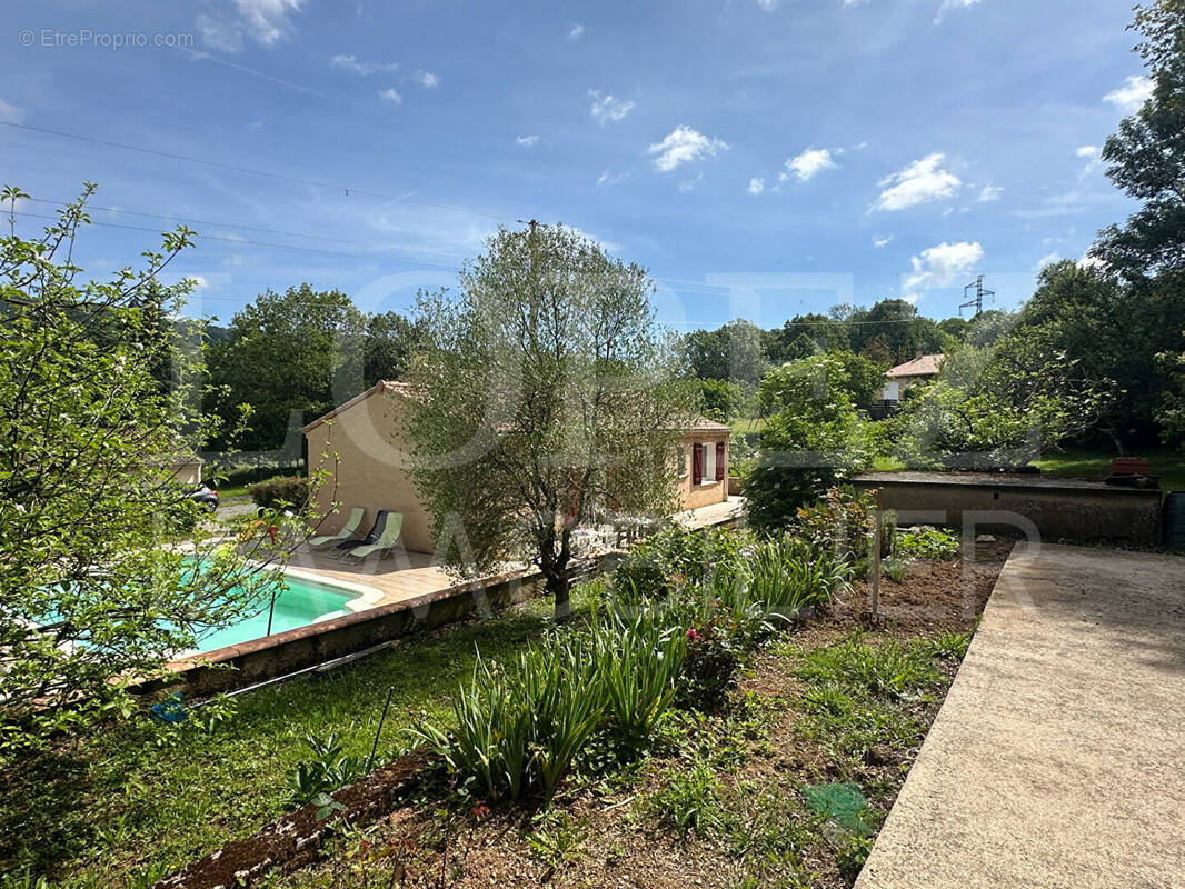 Maison à LACABAREDE