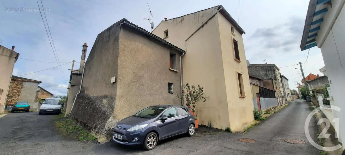 Maison à BEAULIEU