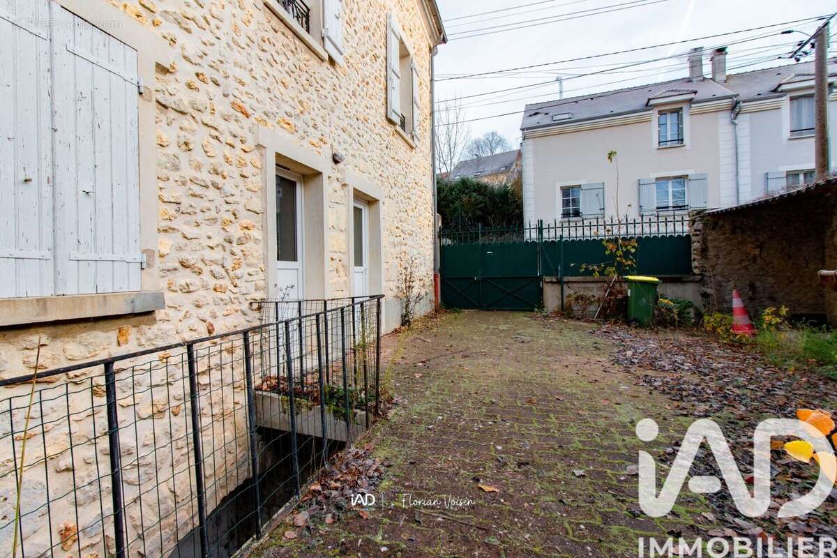 Photo 2 - Appartement à ARNOUVILLE-LES-MANTES