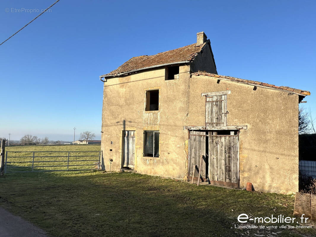 Maison à SAINTE-FOY