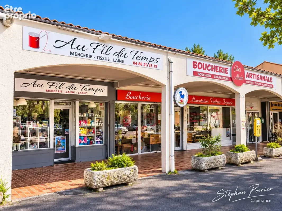 Coudoux centre 50 m² – fonds de commerce 29 000 € – loyer 580 € – droit au bail possible - photo 2