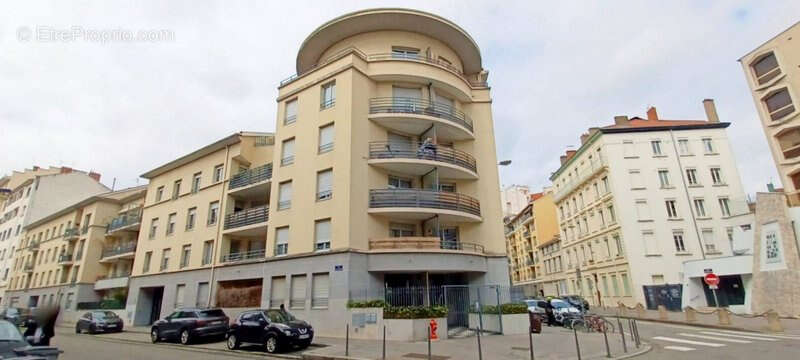 Appartement à LYON-7E