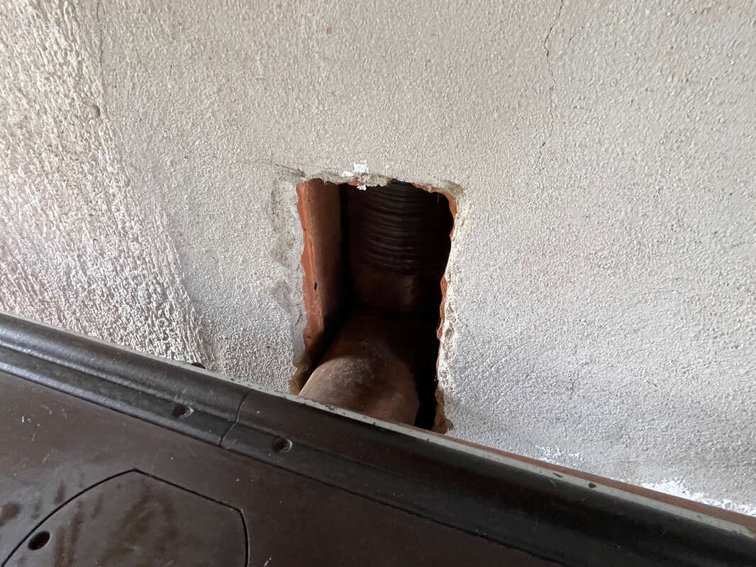 Maison à SAINT-MARCEL-EN-MARCILLAT