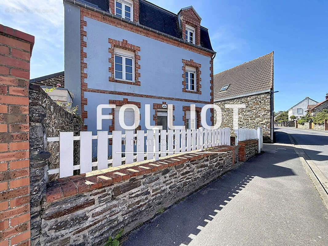 Appartement à BARNEVILLE-CARTERET