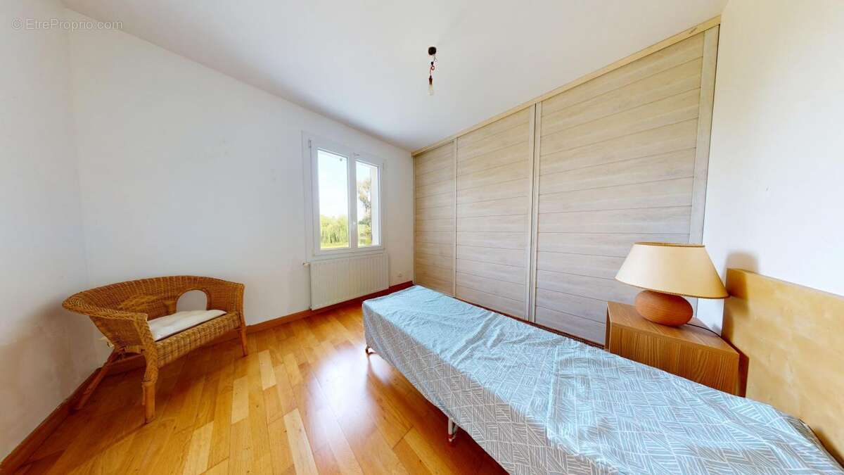 Maison 175 m² à Meursac  - photo 11