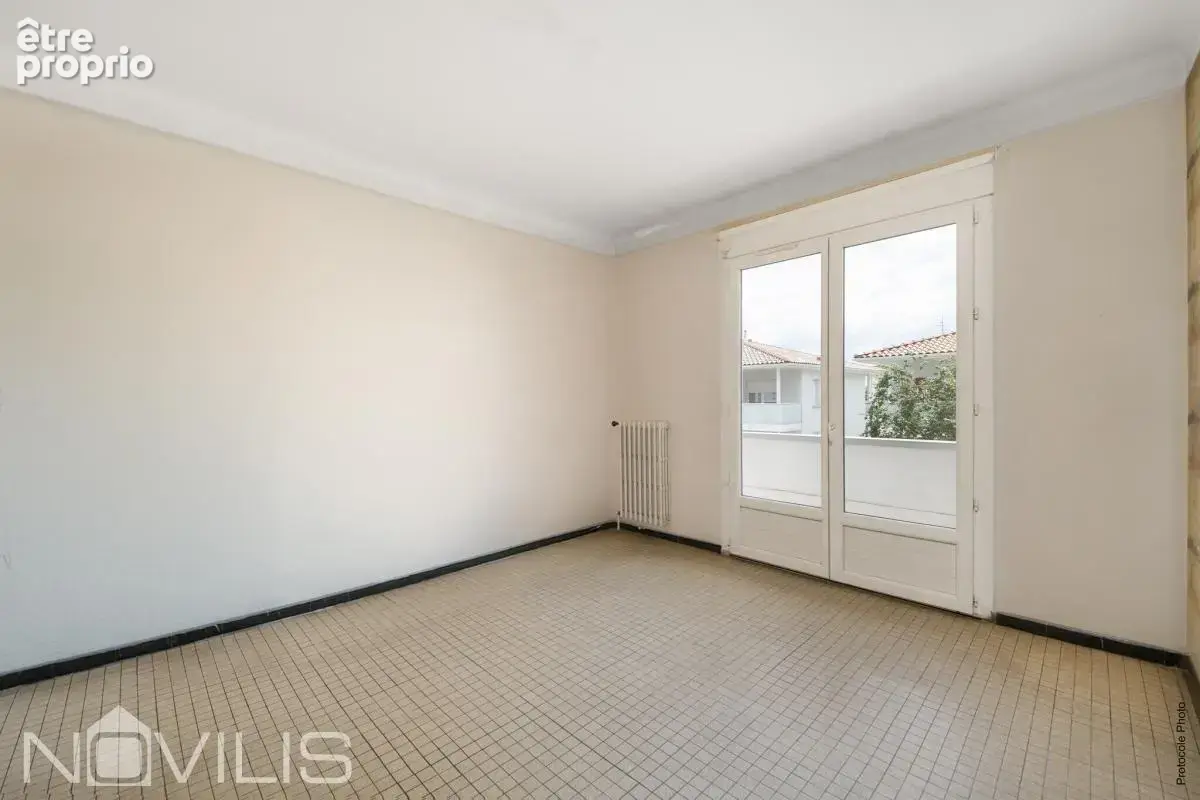 Secteur Croix Daurade Appartement T4 de 87 m² – Grande terrasse – Garage + parking + cave - photo 5