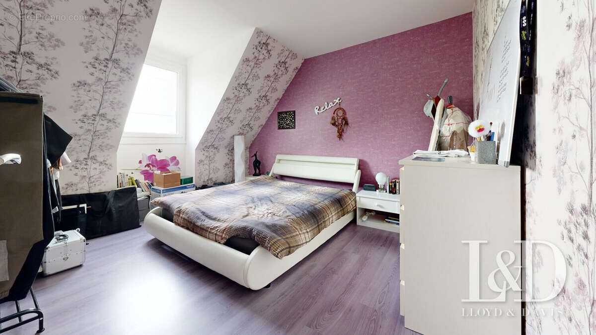 Maison à SAINT-MARTIN-DE-NIGELLES