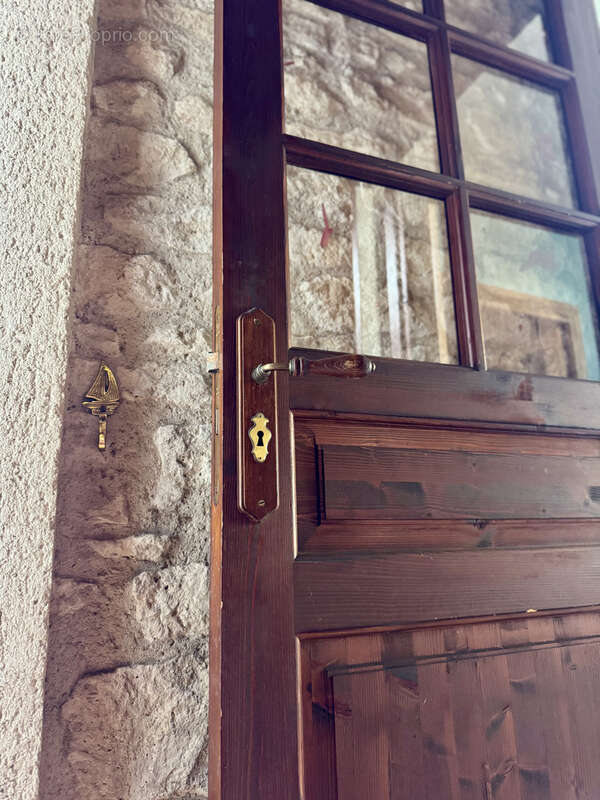 Nargis, gare ferrieres, 3 chambres, dependances, tout a l'egout, au calme - photo 9