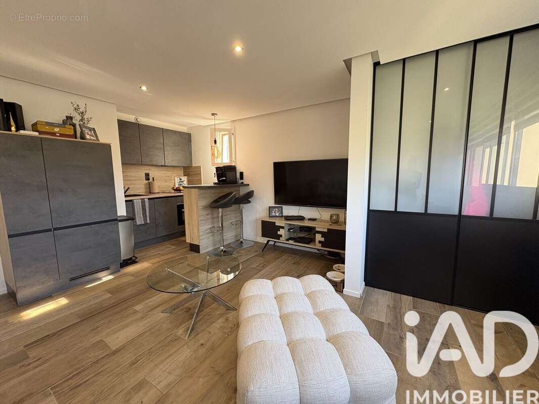 Photo 2 - Appartement à SAINT-RAPHAEL