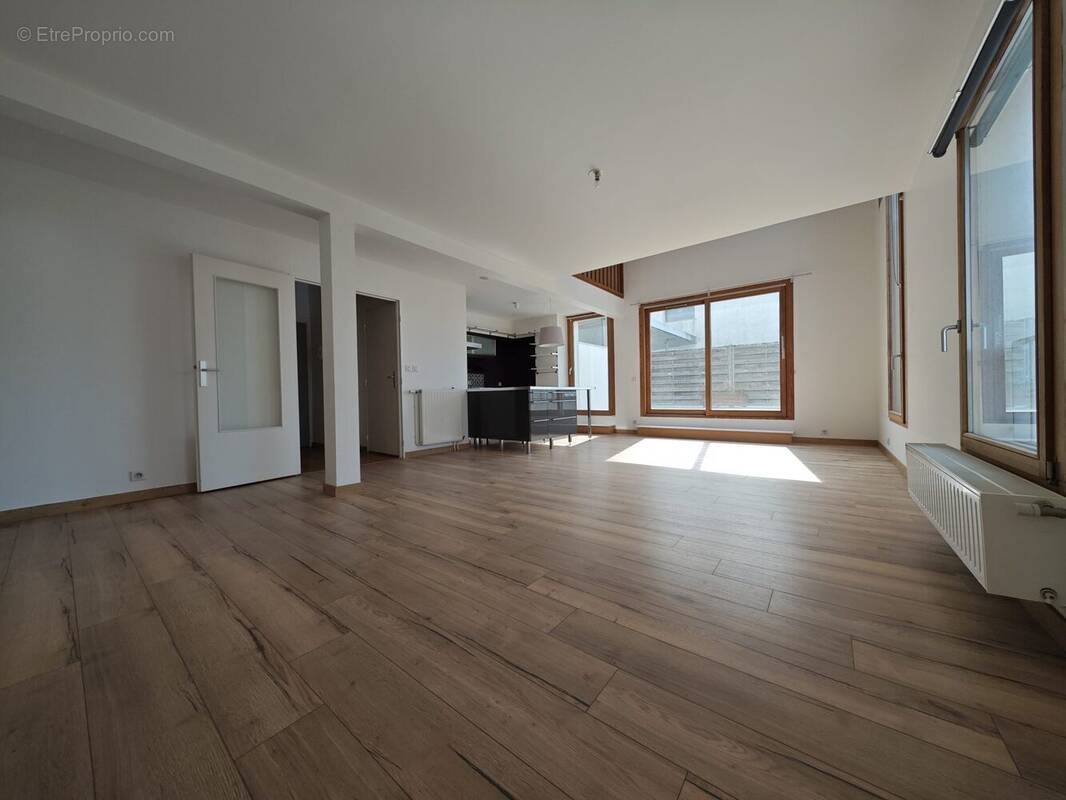 SEJOUR - Appartement à TOURS