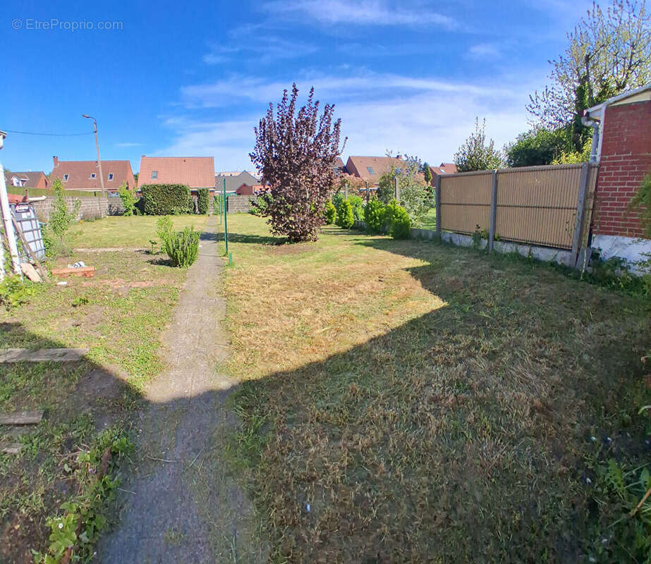 Maison à COURCELLES-LES-LENS
