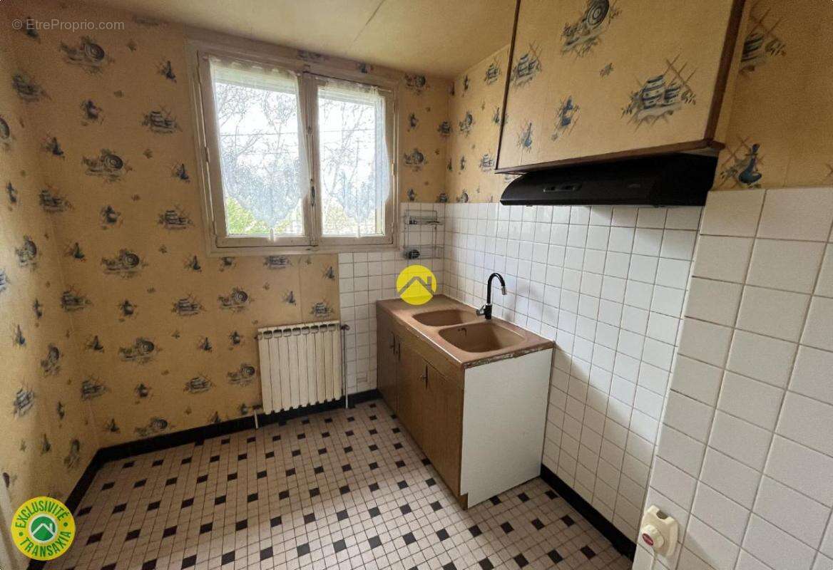 Maison à CHATEAUNEUF-SUR-CHER