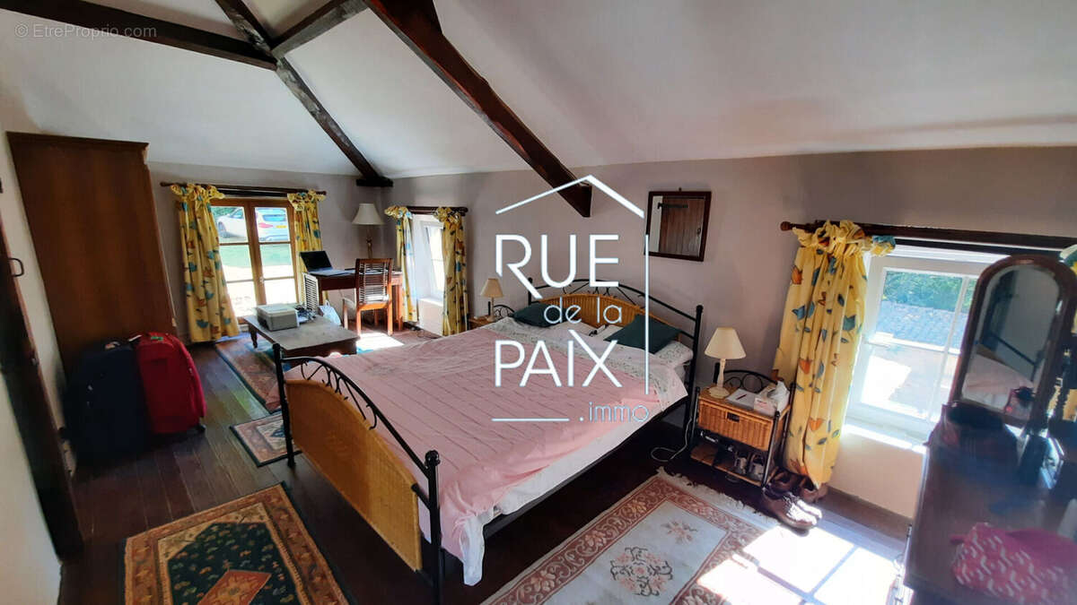 Maison à SAINT-LOUP-LAMAIRE