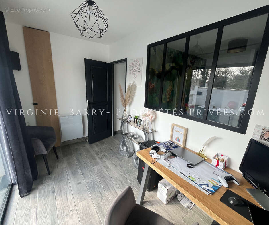 Maison à TONNAY-CHARENTE