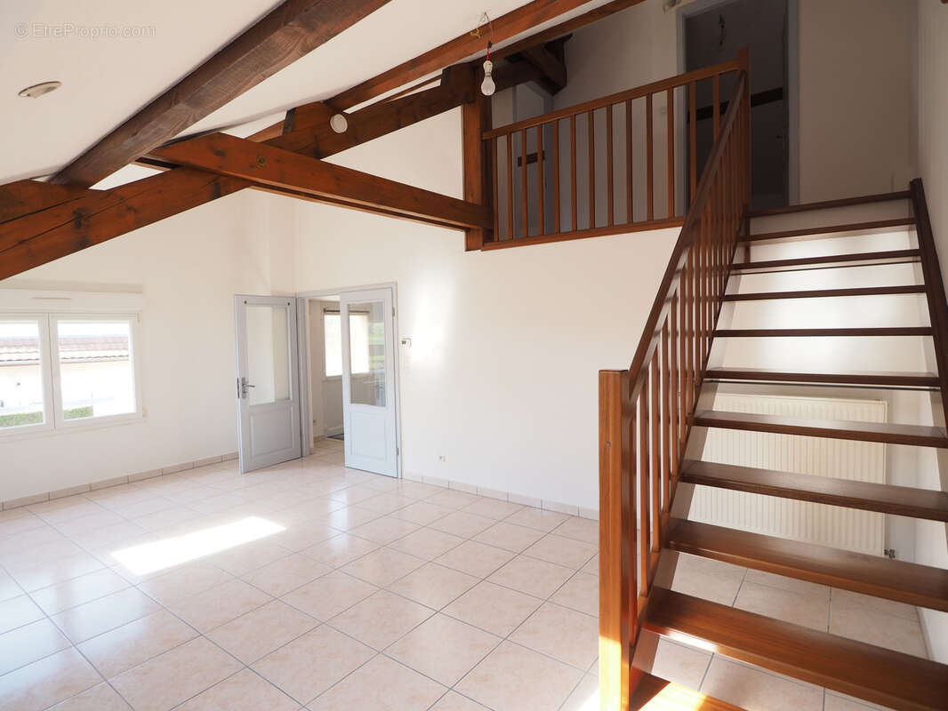 Appartement T3 de 82,65 m2   Proche Giromagny   Un cadre de vie agréable - photo 4