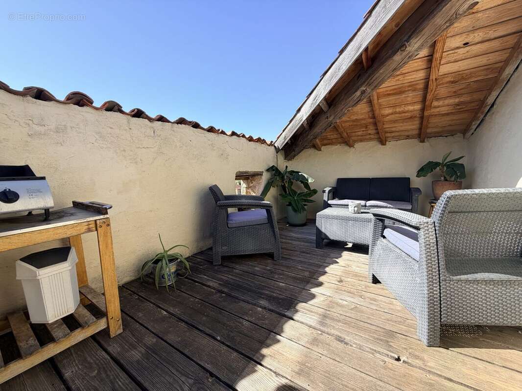 Maison à REIGNAT
