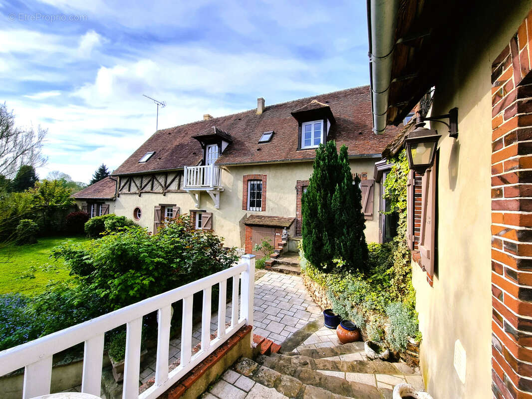 Maison à MAINTENON
