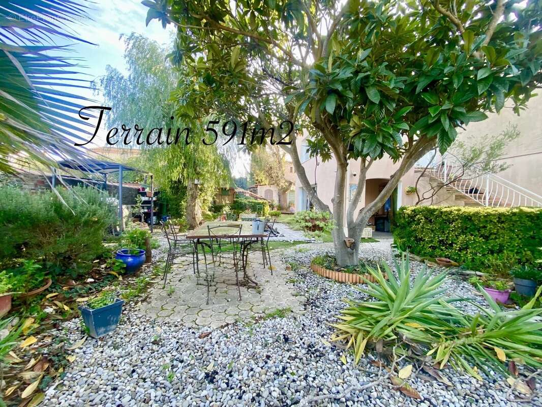 Maison à LA SEYNE-SUR-MER