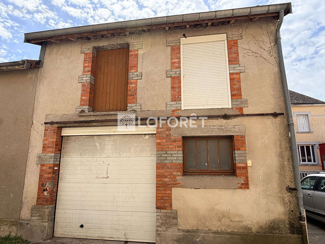Varennes-en-argonne - immeuble 171 m² - photo 12