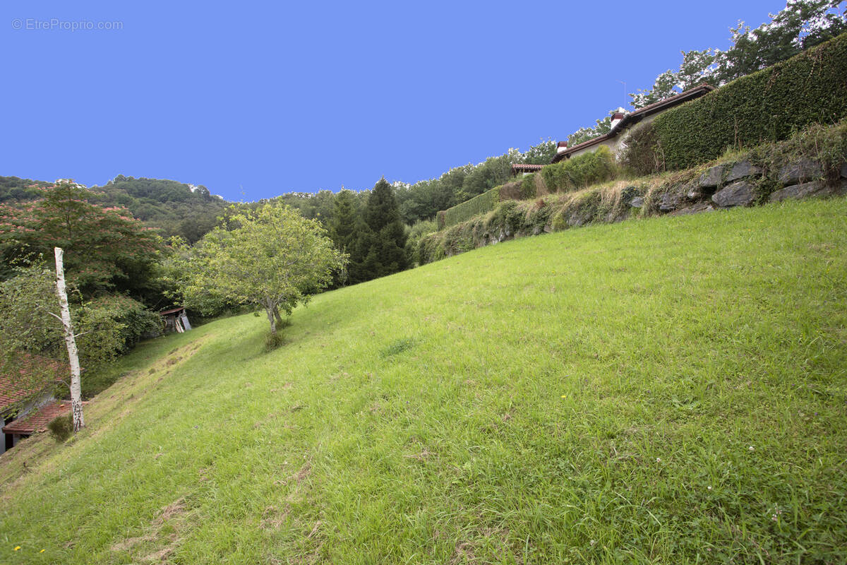 Terrain à URRUGNE
