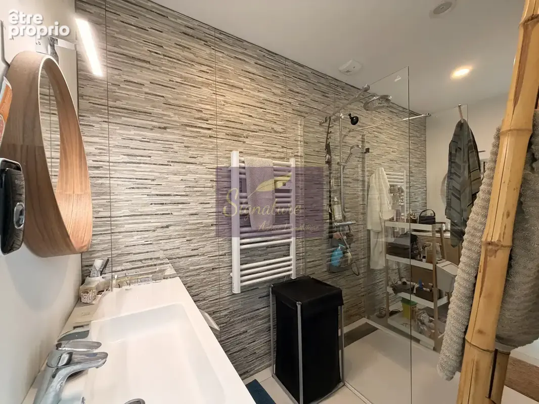 Superbe loft proche tram 3 chambres double garage terrasse - photo 10