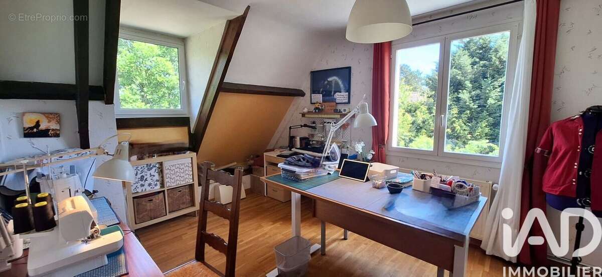 Maison 155 m² à Venables  - photo 8