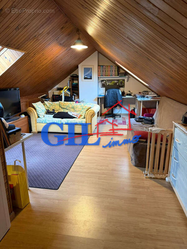 Maison à SAVIGNY-LE-TEMPLE