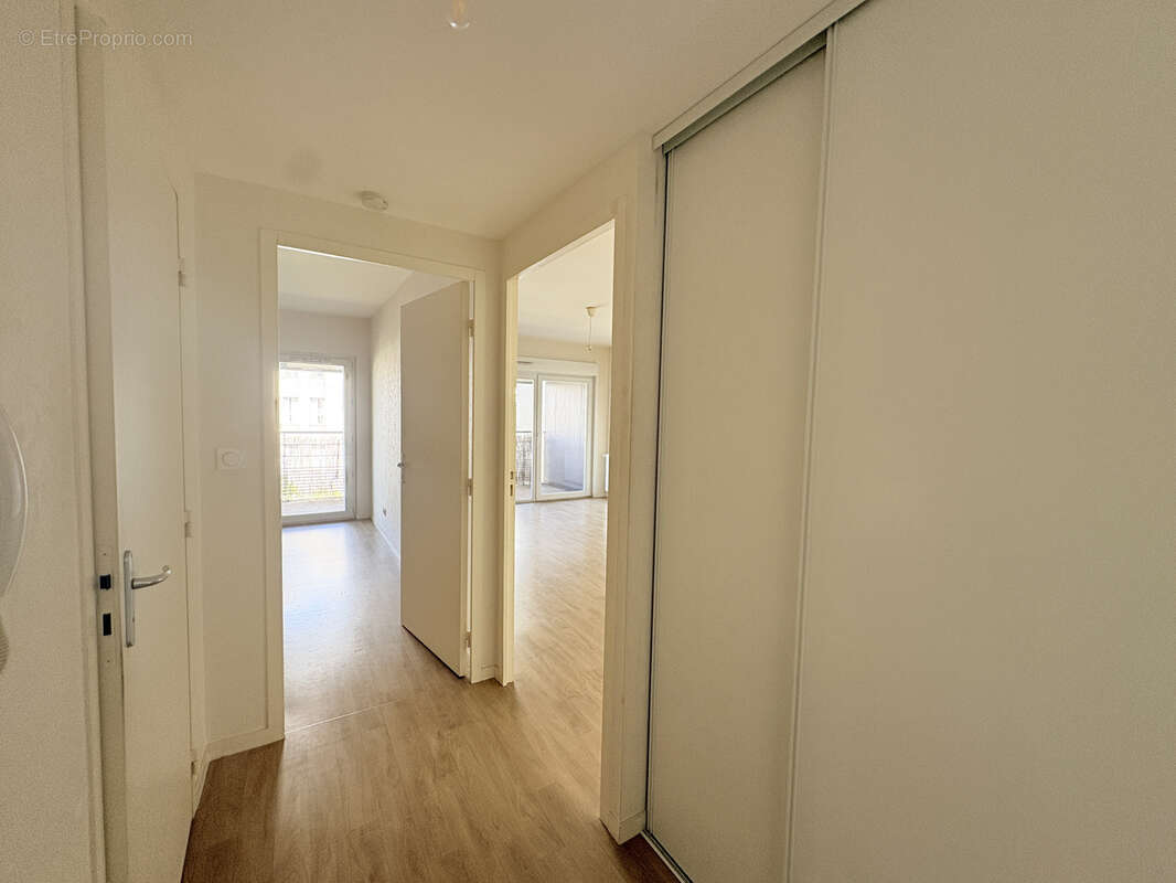 Appartement à LA RICHE