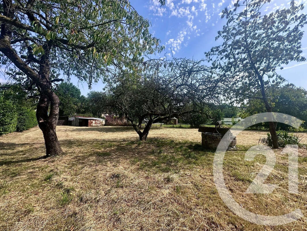 Maison 79 m² à Thiron-Gardais  - photo 9