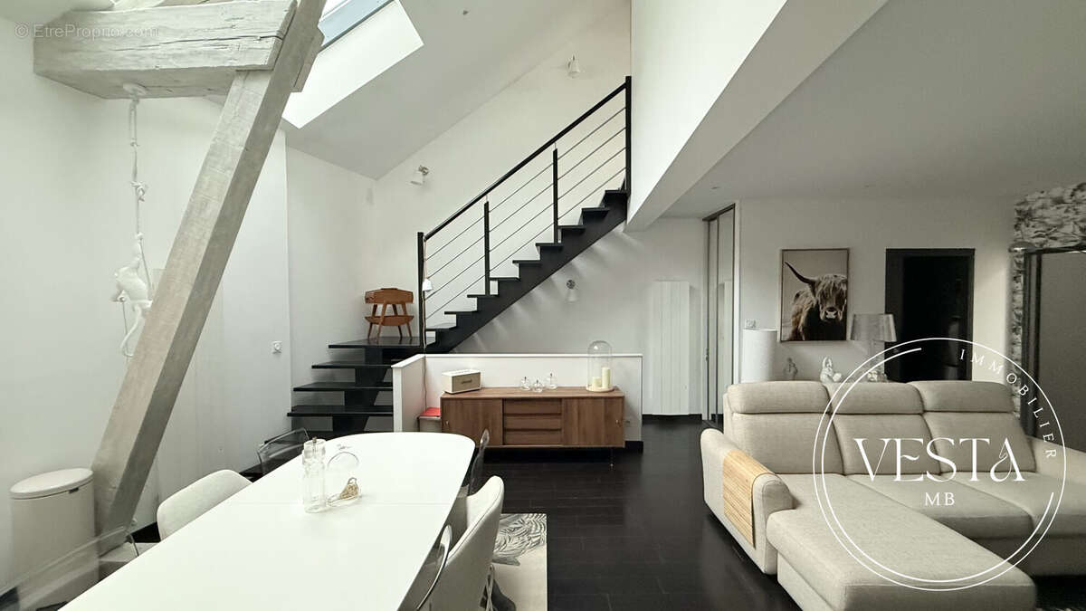 Appartement à FONTAINE-LES-DIJON