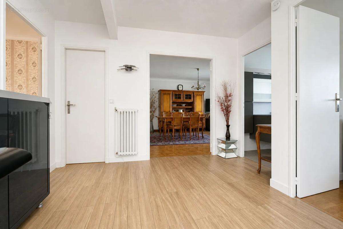 Maison spacieuse à Villemomble, secteur prisé - photo 13