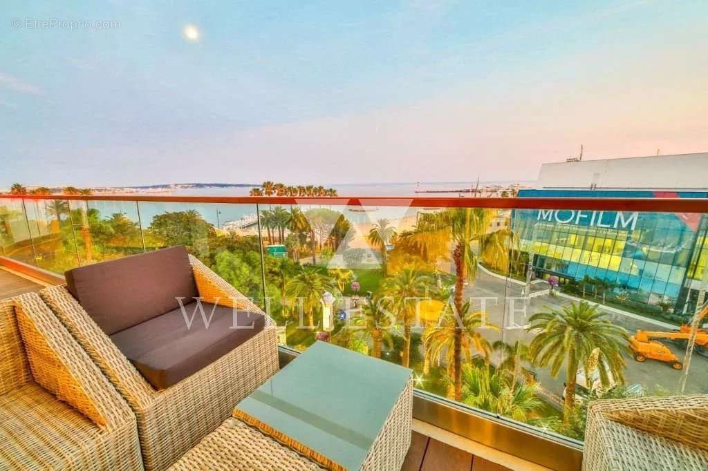 Appartement à CANNES
