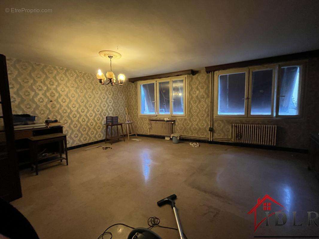 Maison à BOURBONNE-LES-BAINS