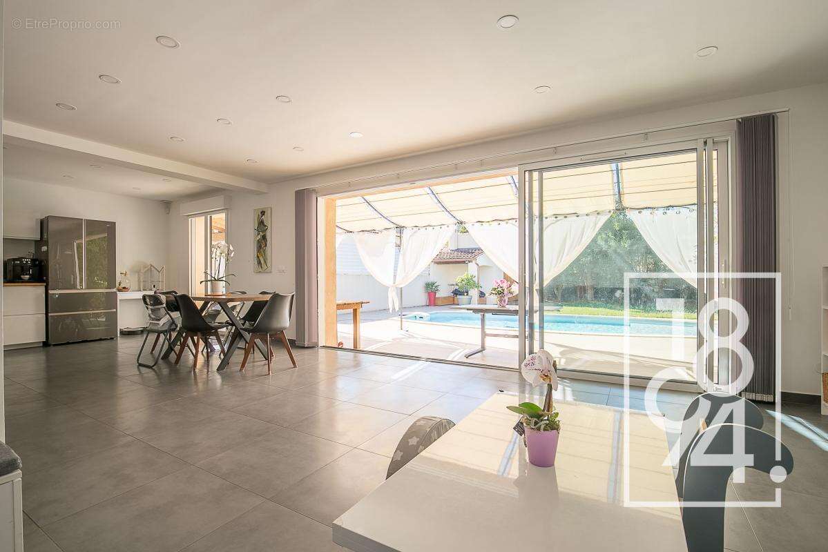 Maison à LES PENNES-MIRABEAU