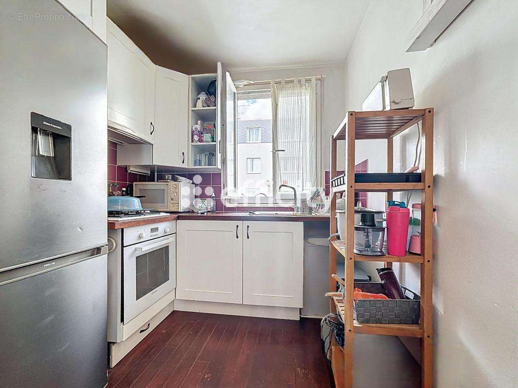 Appartement à FONTENAY-SOUS-BOIS