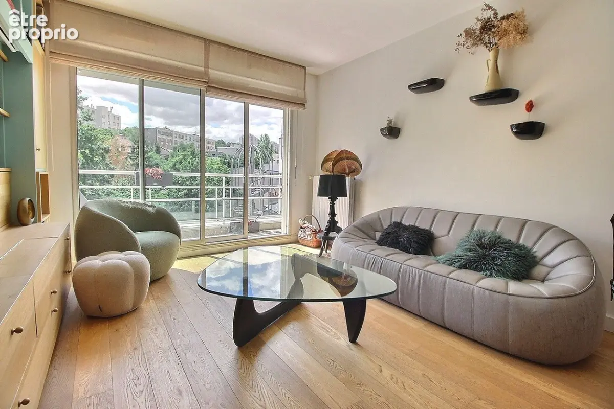 Appartement à ISSY-LES-MOULINEAUX