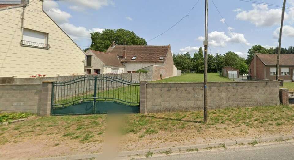 Terrain à CAMBRAI