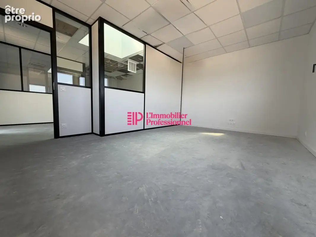 Commerce 326 m² à vendre à Kervignac (56700) - photo 8