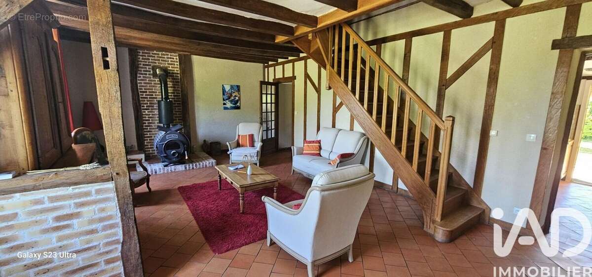 Photo 3 - Maison à LUYNES