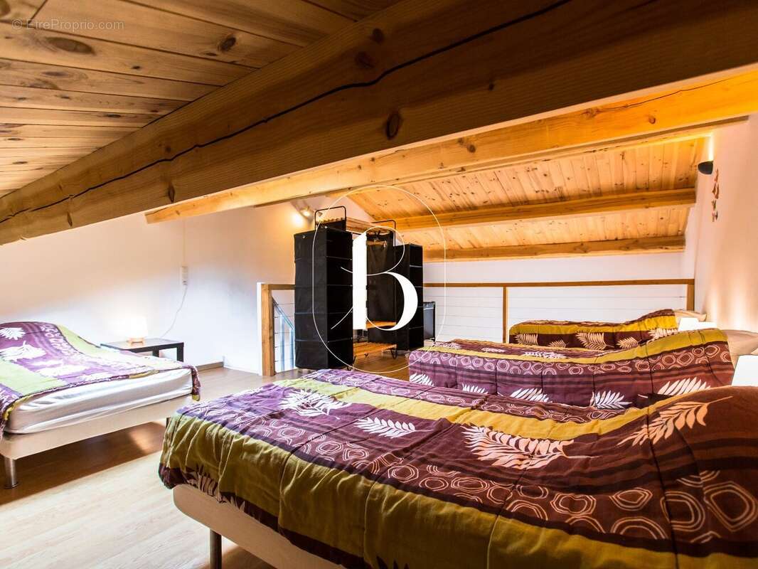 Maison à LABASTIDE-DE-VIRAC