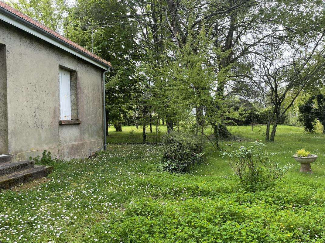 Maison à BRAUD-ET-SAINT-LOUIS