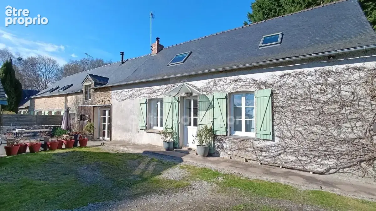 Maison à ROUGE