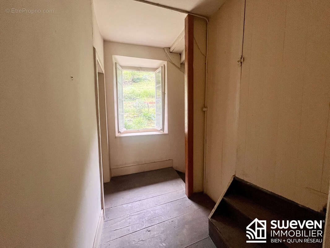 Maison 65 m² à Lacourt  - photo 6