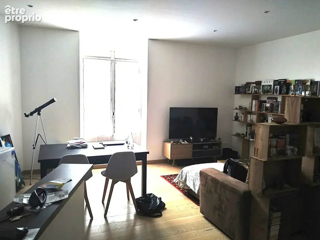 Cholet centre ville, appartement rénové 2 pièces, balcon et cave - photo 3