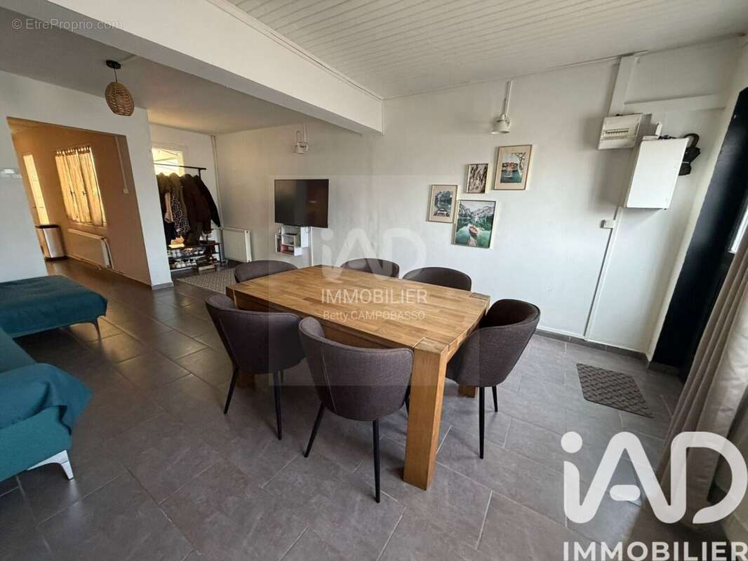 Photo 3 - Maison à RAISMES