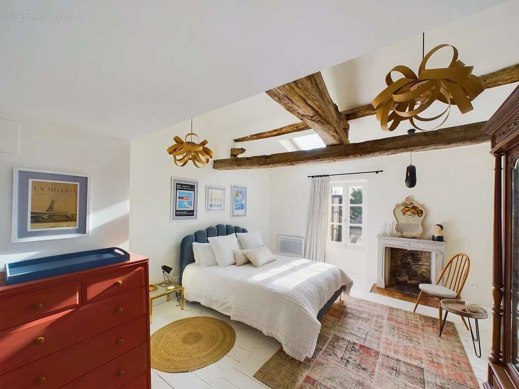 Maison à SAINT-PAUL-LIZONNE