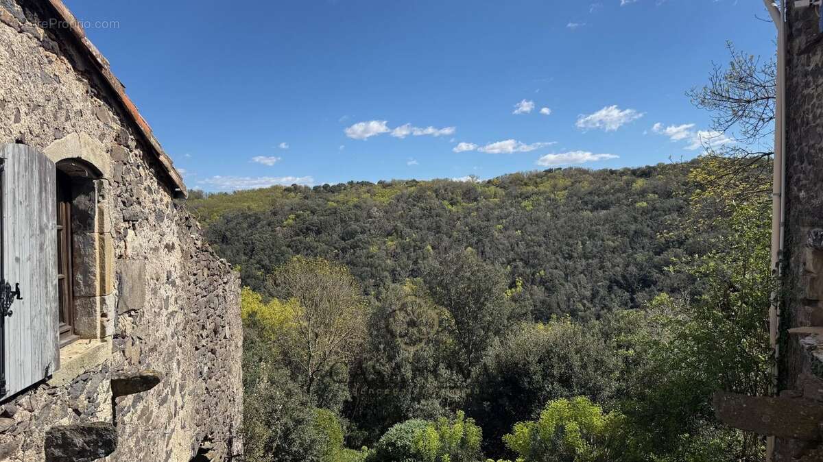 Maison à PEZENES-LES-MINES